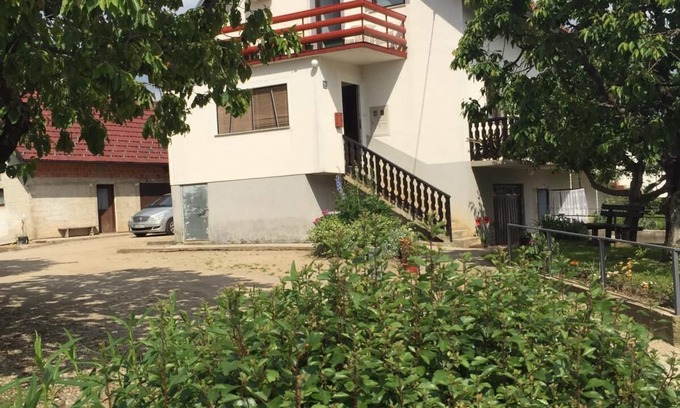 Smoljanac Apartment | Apartment have 2 apartmana, with bathrooms. Available is a kitchen and a terrace