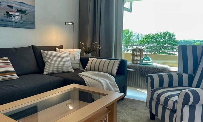 Malente Apartment | Apartment 'Heimathafen' with Lake View, Balcony and Wi-Fi