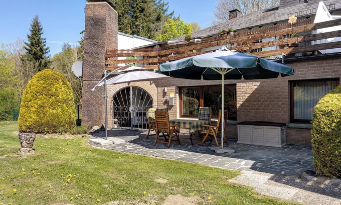 Ortsmitte Apartment | Apartment 'Hohenstein' with Mountain View, Private Terrace and Wi-Fi