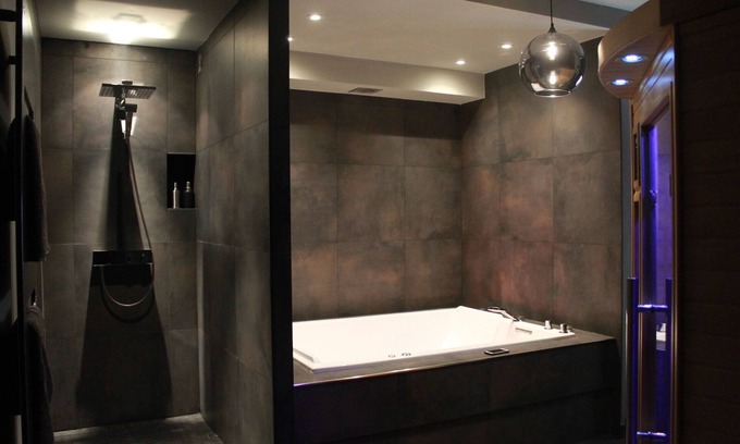 Old Town Apartment | Apartment-Honeymoon-Whirlpool bath-Courtyard view