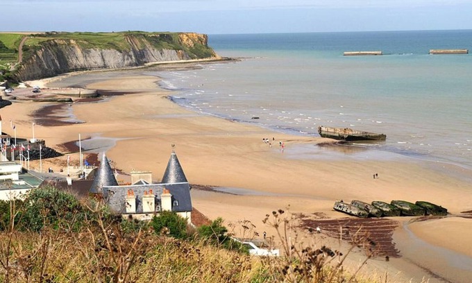 Creully Apartment | Apartment in the Heart of Normandy. nClose to the D-Day Beaches!