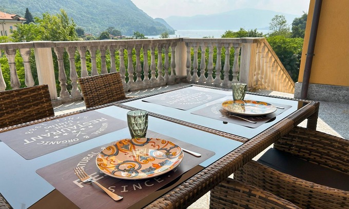 Castello Apartment | Apartment "Il Sole Di Calde Lago Maggiore 504" with Lake View, Balcony & Wi-Fi