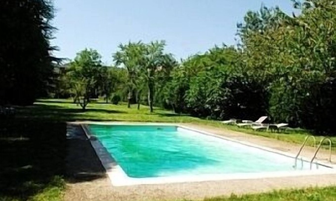 Chalabre Apartment | Apartment in 17th Century Residence in Chalabre