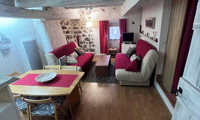Beuil Apartment | Apartment in a village at the gateway to the Mercantour