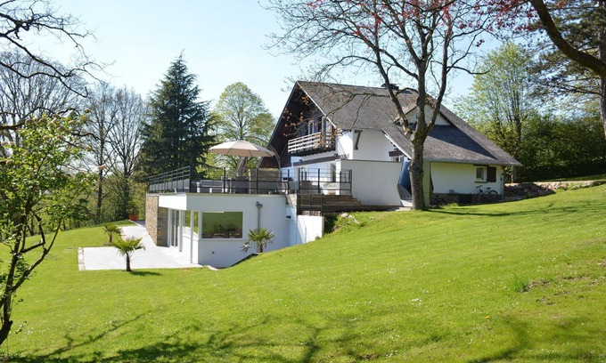 Stoumont Ski Chalet | Apartment in Belgium near Scenic Spots