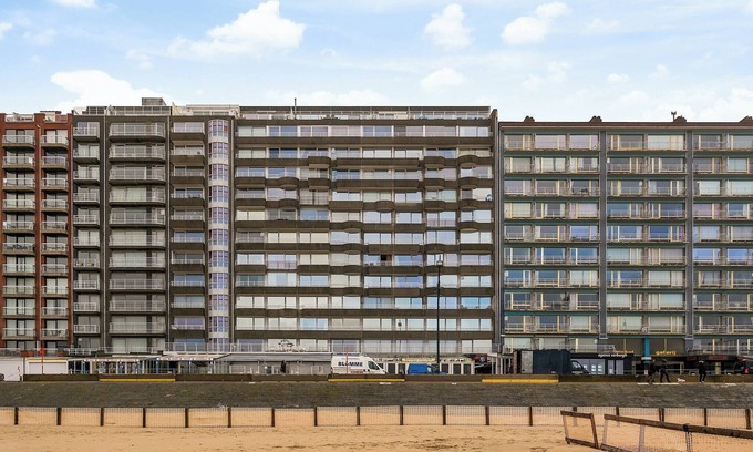 Blankenberge Apartment | Apartment in Blankenberge with Sea Views