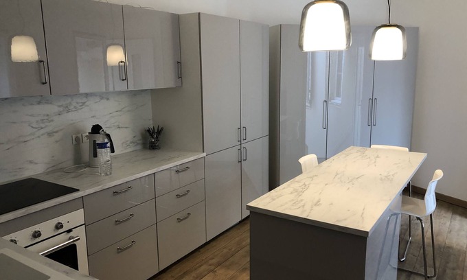 Rochefort-du-Gard Apartment | Apartment in the center of Rochefort du Gard