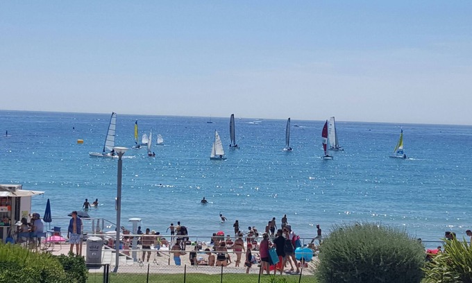 Les Lecques Apartment | Apartment in front of the beach, superb sea view and terrace ποΈποΈποΈ