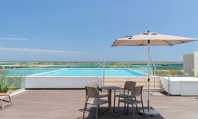 Fuseta Apartment | Apartment in Fuseta in the Heart of Town overlooking Ria Formosa