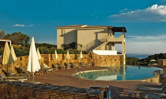 Baja Sardinia Apartment | Apartment in Golfo Aranci with terrace