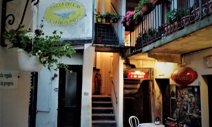 Mandello del Lario Apartment | Apartment in the center, close to the train station