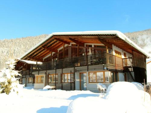 Kirchdorf in Tirol Apartment | Apartment in Kirchdorf with Wilder Kaiser View