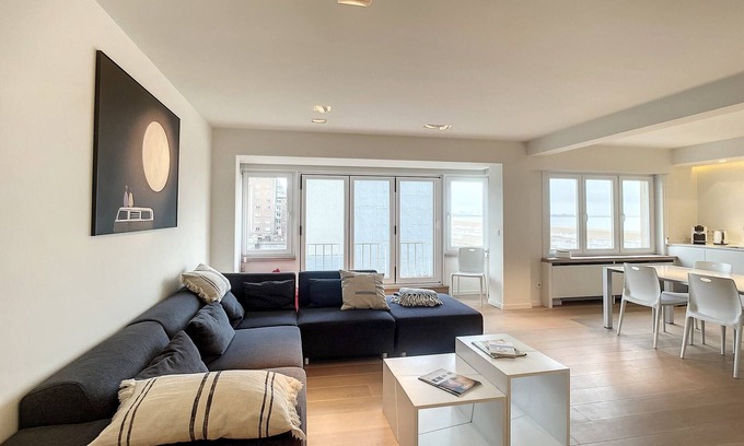 Albertstrand Apartment | Apartment in Knokke-Heist with Sea Views