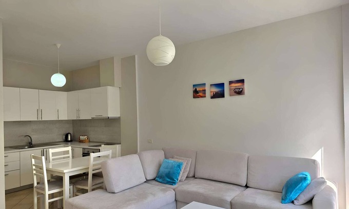 Ishem Apartment | Apartment in Lalzit Bay near Sandy Beach