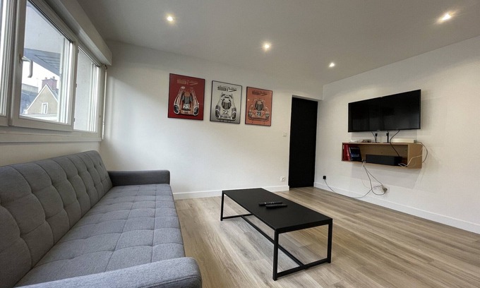 Republique Apartment | Apartment in Le Mans near Train Station