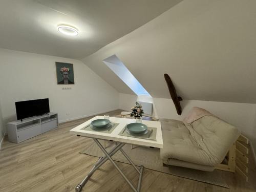 Maillets - Bellevue Apartment | Apartment in Le Mans near Historic Center