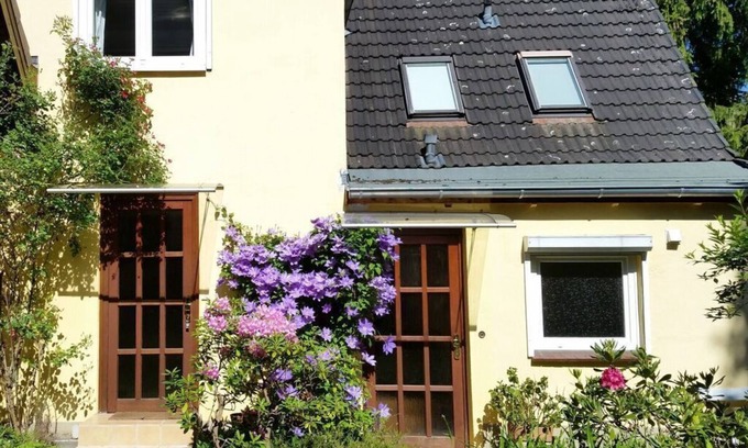Halstenbek Apartment | Apartment in Lower Saxony