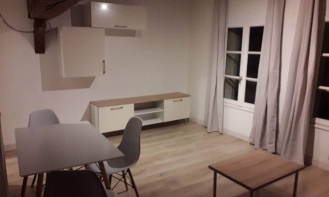 Chartres Apartment | Apartment in lower town - Chartres - La Corroierie