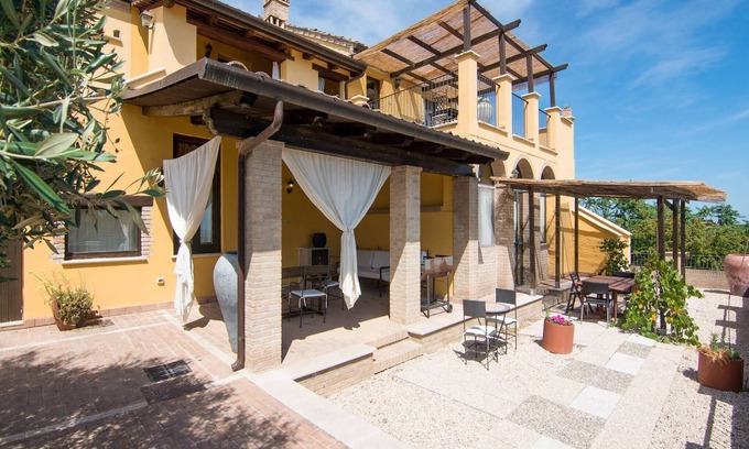 San Savino Apartment | Apartment in Marche with Pool and BBQ