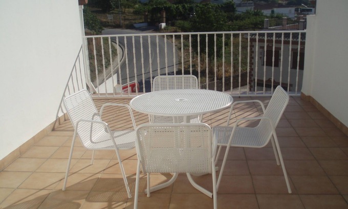 Montefrio Apartment | Apartment in Montefrio, with terrace.