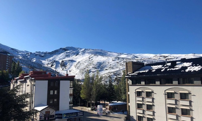 Pradollano House | APARTMENT IN PRADOLLANO, SIERRA NEVADA