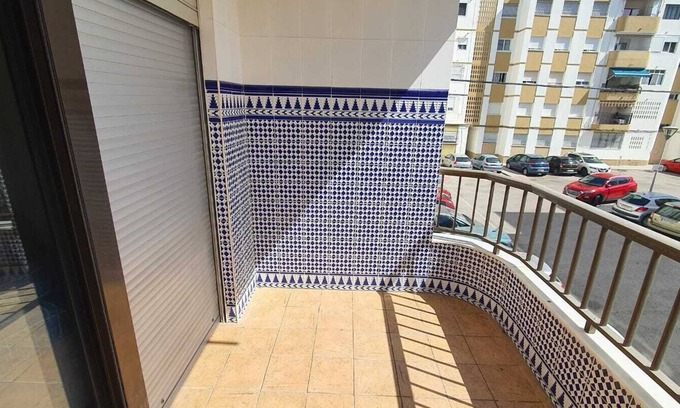 Rota Apartment | Apartment in Rota City center. 4 Bedrooms.