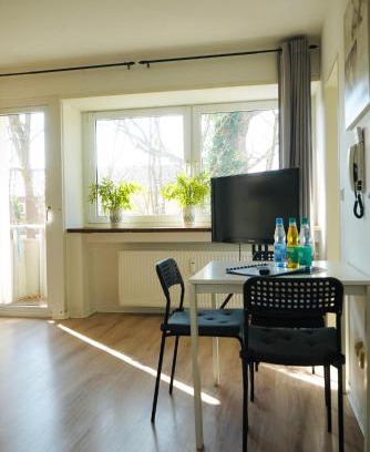 Wolfsburg Apartment | Apartment in ruhiger Lage-Waschmaschine-Balkon