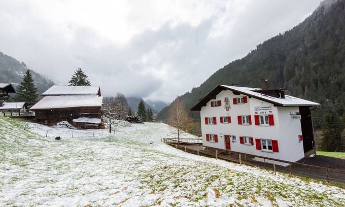 Sankt Gallenkirch Apartment | Apartment in Sankt Gallenkirch near Ski Slopes