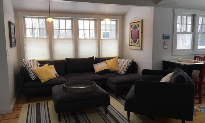 Leland Apartment | Apartment in the heart of Leland, just a short walk to Fishtown.