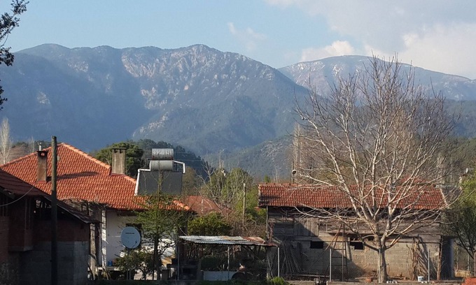 Koycegiz Apartment | Apartment in the village center, ideal for cyclists, hikers and nature lovers!