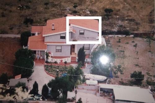 Porto Torres Apartment | Apartment in villa with garden 1