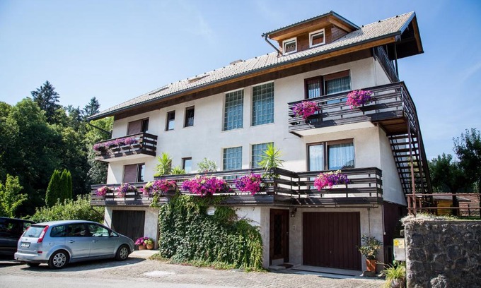 Bled Apartment | Apartment Ina