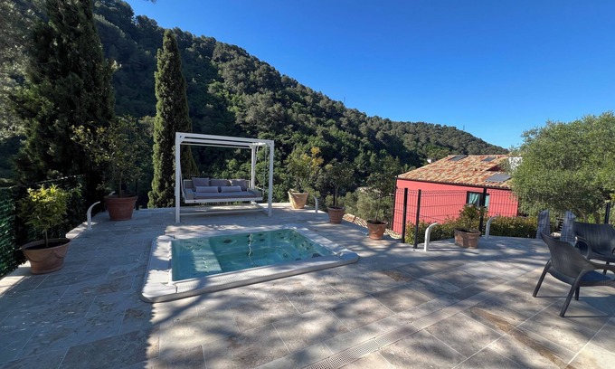 La Trinite Apartment | Apartment - jacuzzi & terrace