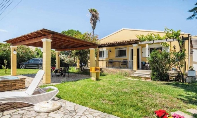 Ag. Georgios Apartment | Apartment 'Kassandra Two-Bedroom Bungalow Pool' with Shared Pool, Wi-Fi and Air Conditioning
