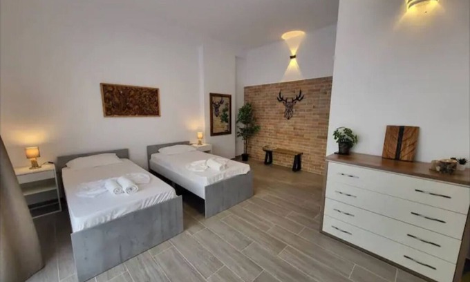 Qafe e Gjashtes Apartment | Apartment Kerstin