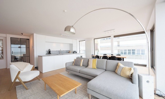 Knokke-Heist Apartment | Apartment Knokke-Heist with Sea View