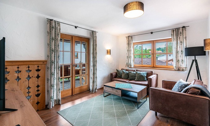 Inzell Apartment | Apartment 'Kreiznegge' with Mountain View, Balcony and Wi-Fi