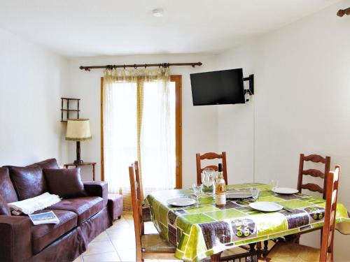 Les Houches Apartment | Apartment L'Hermine by Interhome