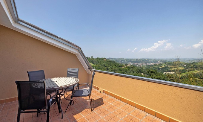 Cassinasco Apartment | Apartment 'La Terrazza' with Mountain View, Wi-Fi and Air Conditioning