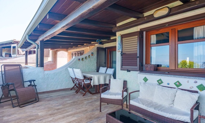 Palau Apartment | Apartment 'La Terrazza sul Mare' with Sea View, Terrace & Wi-Fi