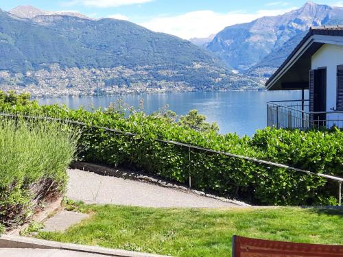Piazzogna Apartment | Apartment Lakeview La Marea by Interhome