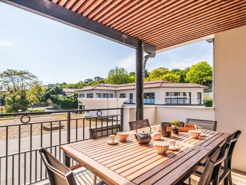 Arcachon Apartment | Apartment Le Patio Mauresque by Interhome