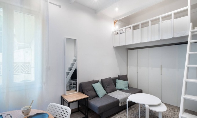 Musicians Quarter Apartment | Apartment 'Le Rossi' with Wi-Fi