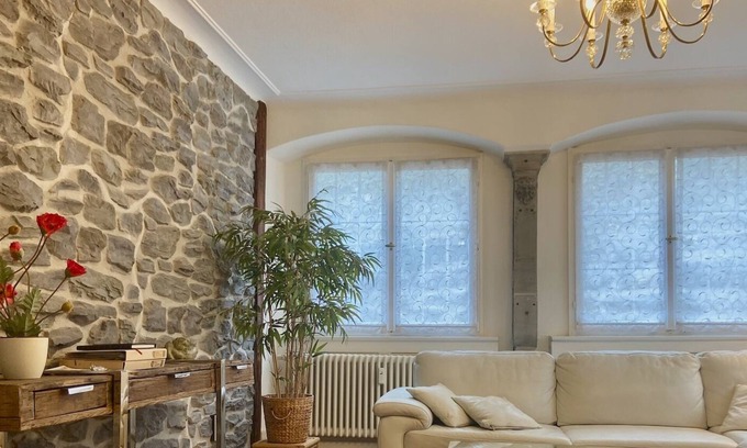 Insel Apartment | Apartment Lindauer Löwe- Charming, close to the lake & central in a historic building
