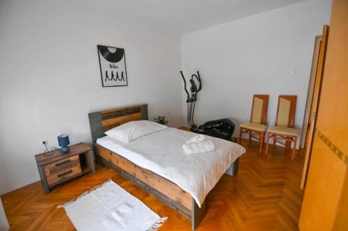 Sinj Apartment | Apartment Lovre