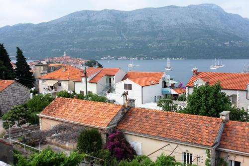 Cove Tri Zala (Zrnovo) Apartment | Apartment LuVi