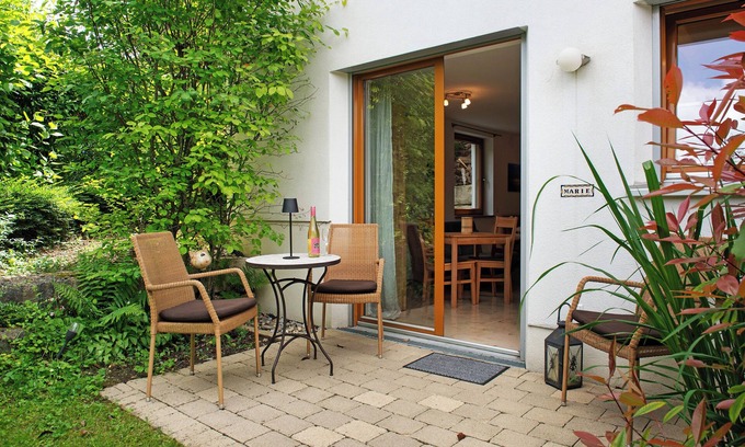 Bodman-Ludwigshafen Apartment | Apartment 'Marie' with Private Terrace and Wi-Fi