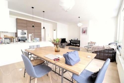 Dusseldorf Old Town Apartment | Apartment mit 4 zimmer nahe Düsseldorf-Centre