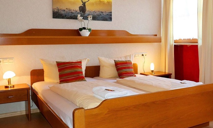 Rheinhausen Apartment | Apartment mit Dusche und WC