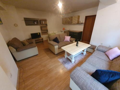 Siroki Brijeg Apartment | Apartment Monika